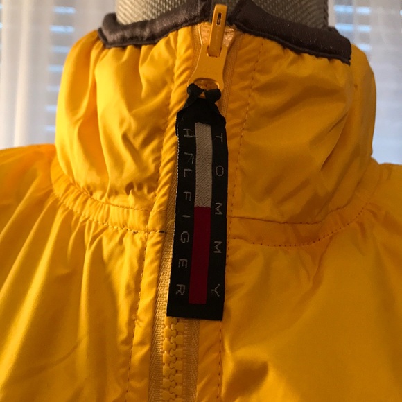 Tommy Hilfiger Vest Sz S reversible yellow gray - Picture 2 of 8