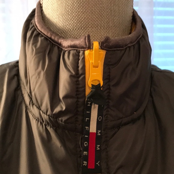 Tommy Hilfiger Vest Sz S reversible yellow gray - Picture 6 of 8