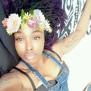 Meet your Posher, Ashlee
