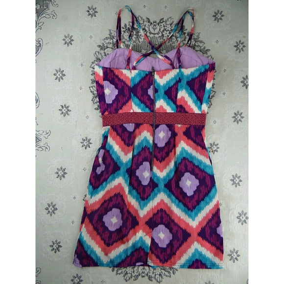 AMERICAN EAGLE - Two Pockets & Tilted Squares! <3 - Picture 5 of 6