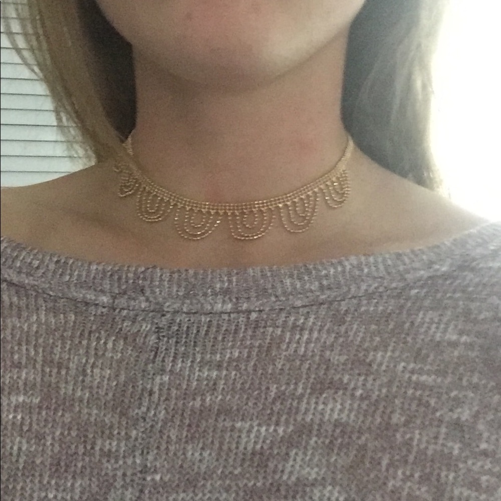 Gold choker