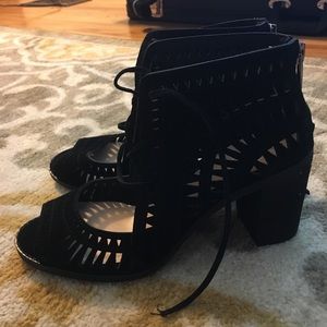 Vince Camuto heels