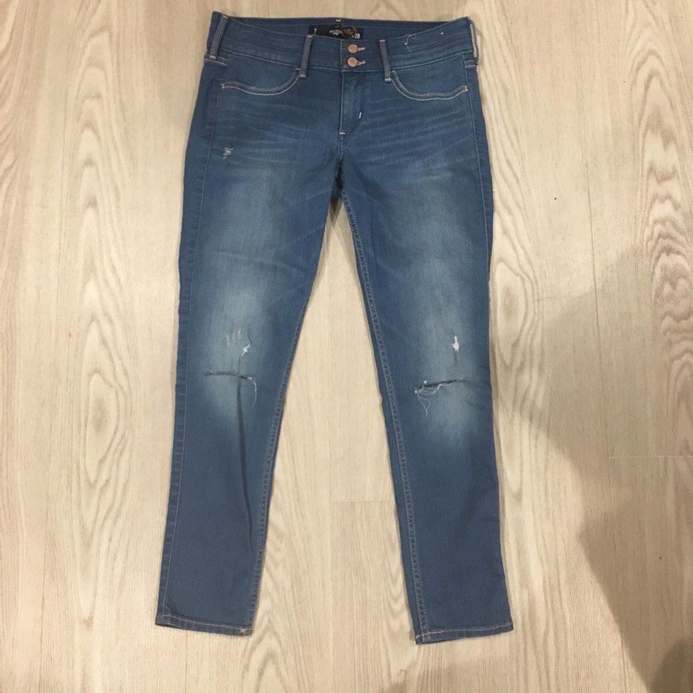 Hollister Capris