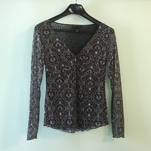 New York & Company black and gray design sheer top