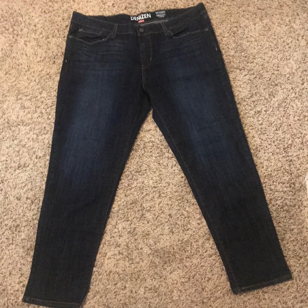 Denizen by Levi blue jeans!