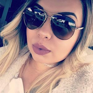 Meet your Posher, Tanya