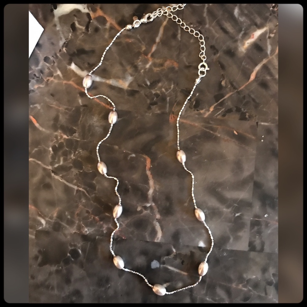 ✨🆕 CHAMPAGNE NECKLACE & BRACKLET SET✨ - Picture 3 of 6