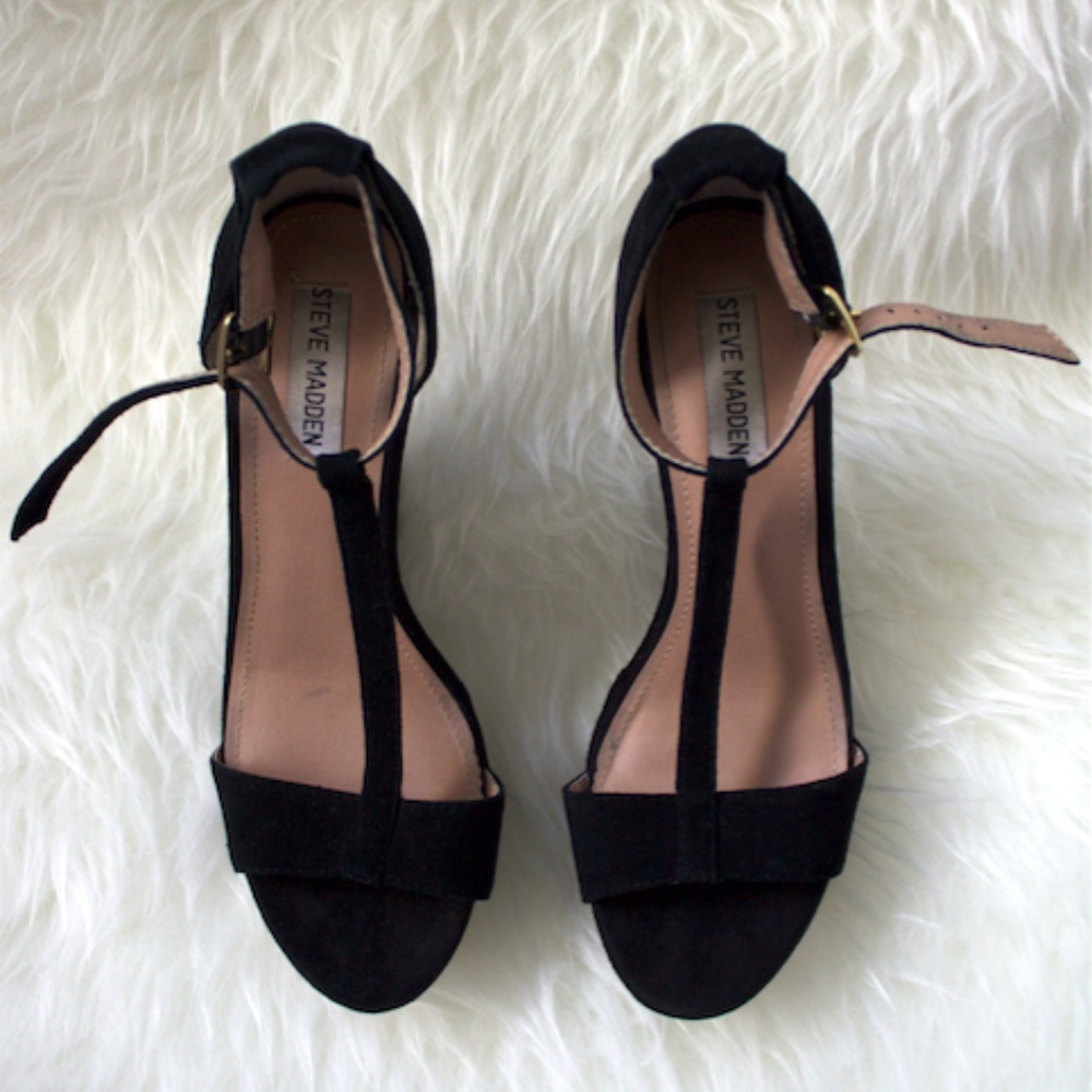 Black Steve Madden Wedges