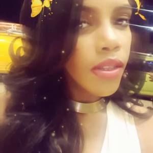 Meet your Posher, Luna