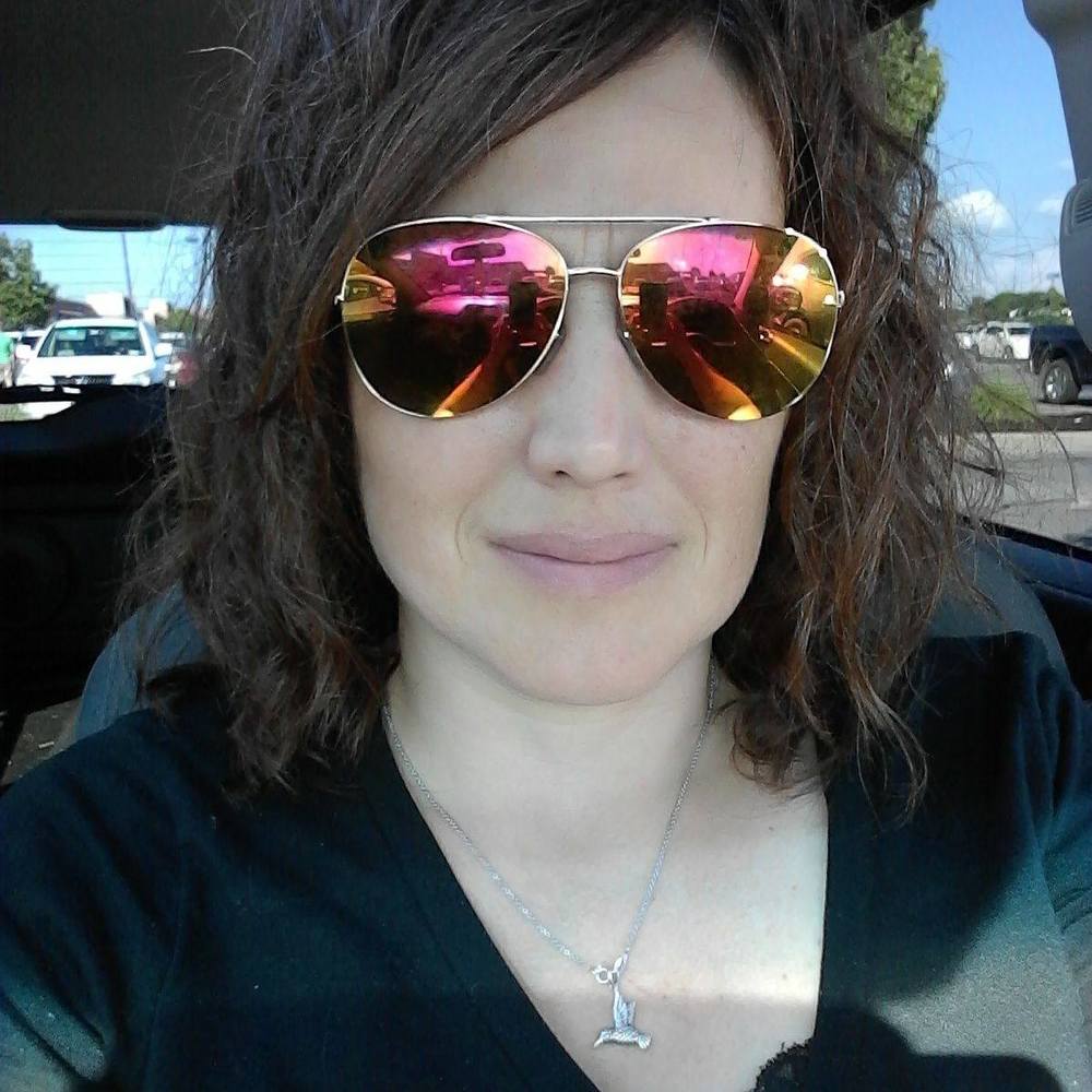 Meet your Posher, Melanie