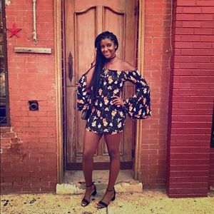 Meet your Posher, Esha