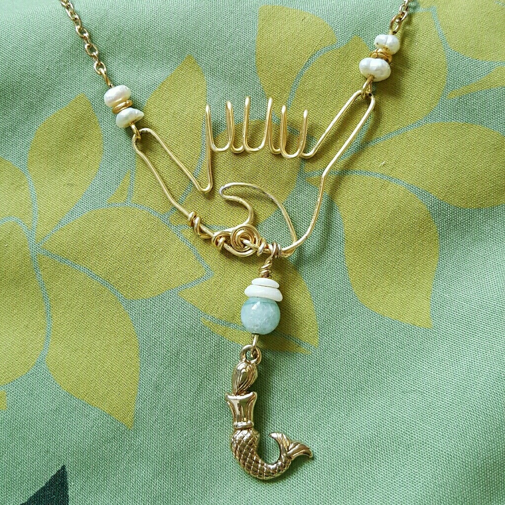 Handmade Wire Wrapped Mini Shaka Pendant