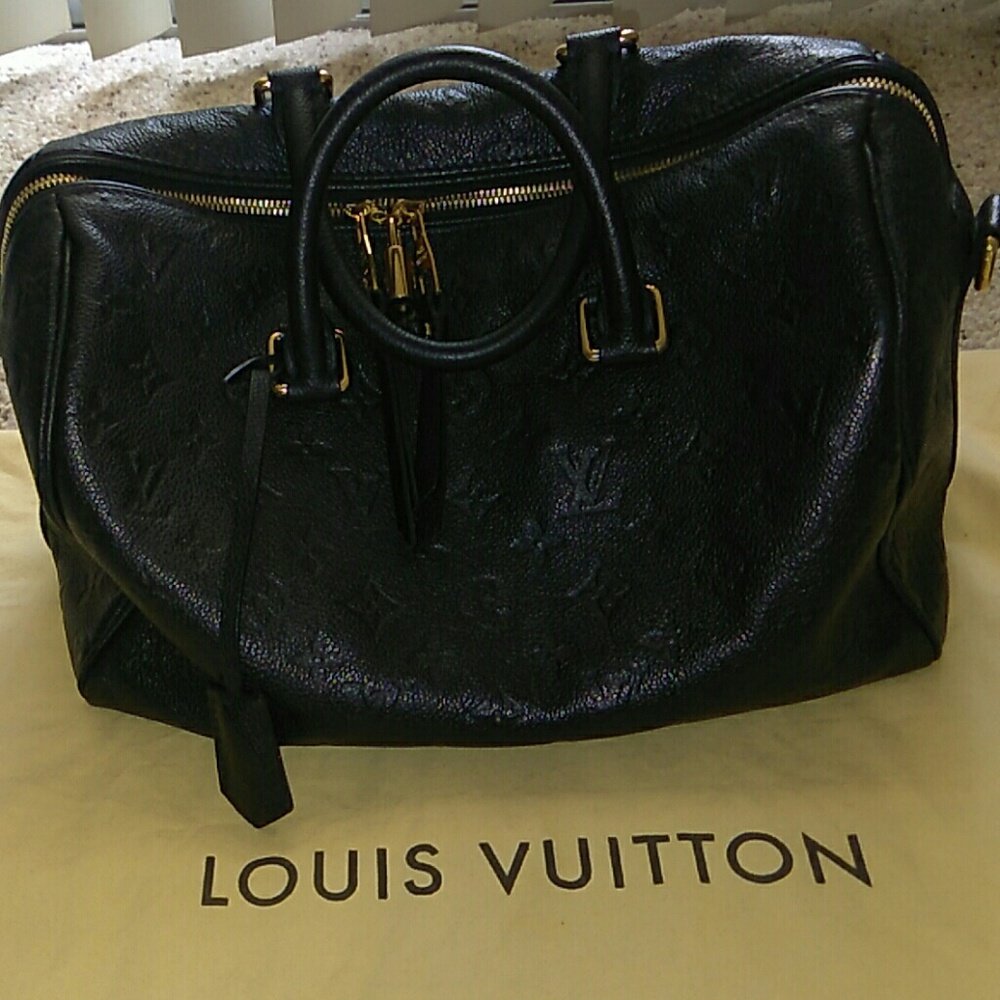 Authentic Louis Vuitton speedy bandouliere 30 empr