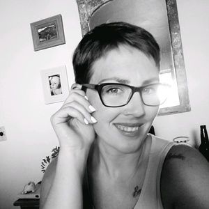 Meet your Posher, Joy