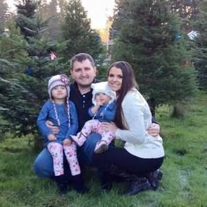 Meet your Posher, Larisa