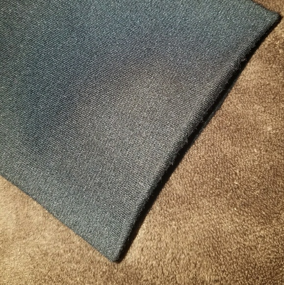 🍁Collarless Cropped Blazer w/ Zipper Detail - Picture 6 of 8