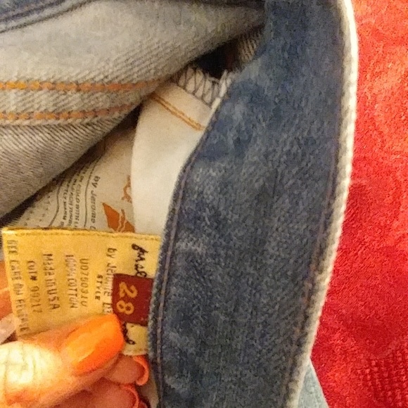 7 for All Mankind jeans - Picture 5 of 6