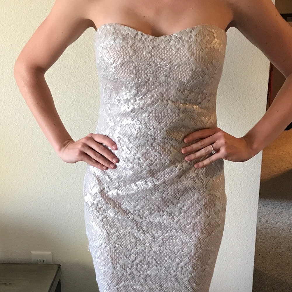 Bebe Medium Strapless Midi Dress