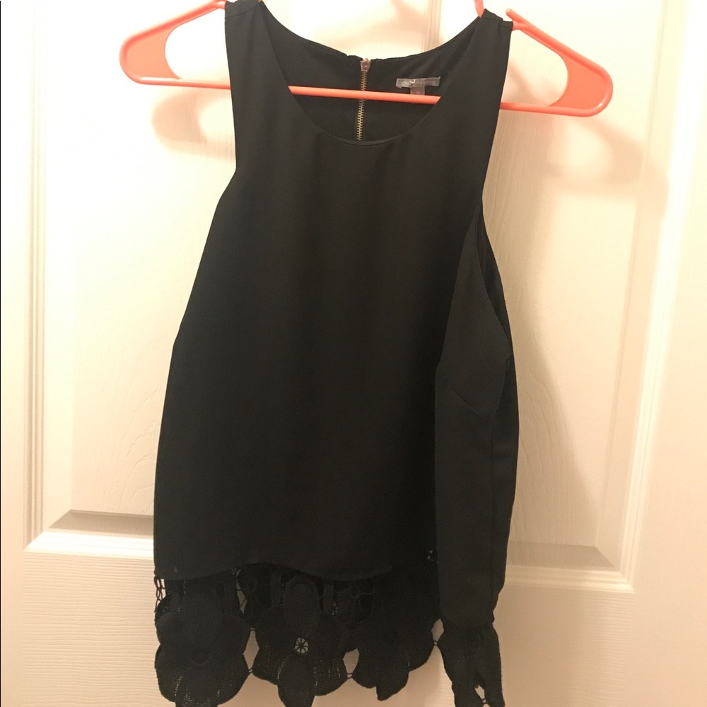 Black & Floral Lace Blouse 🖤