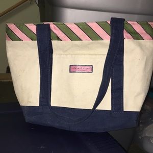 Vineyard Vines tote