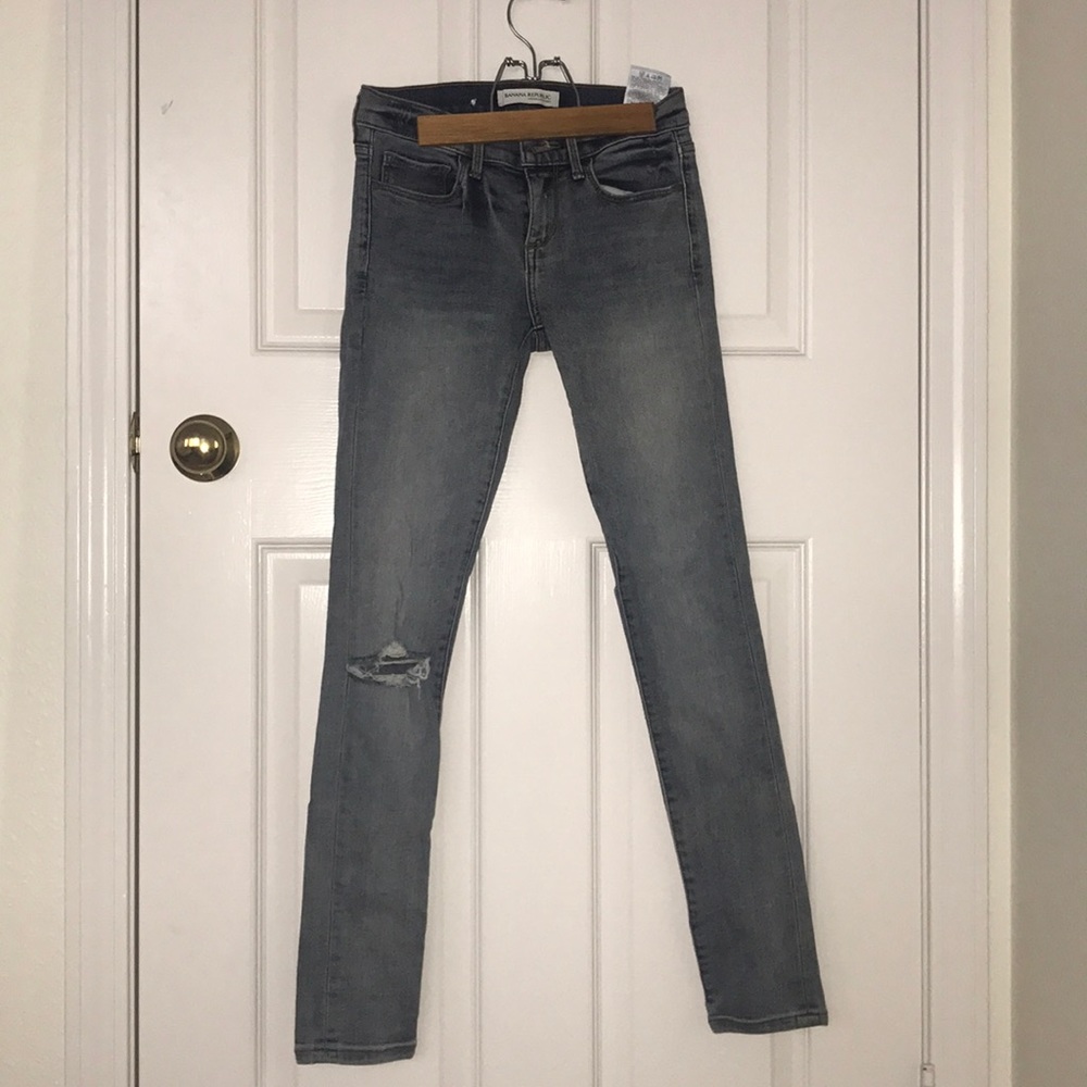Banana Republic Simple Ripped Jeans