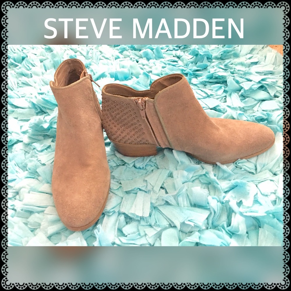 Steve Madden Suede Ankle Booties