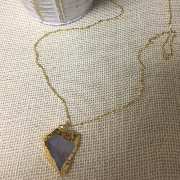 Simple Sanctuary Jewelry - Stunning 18k Gold Druzy Necklace