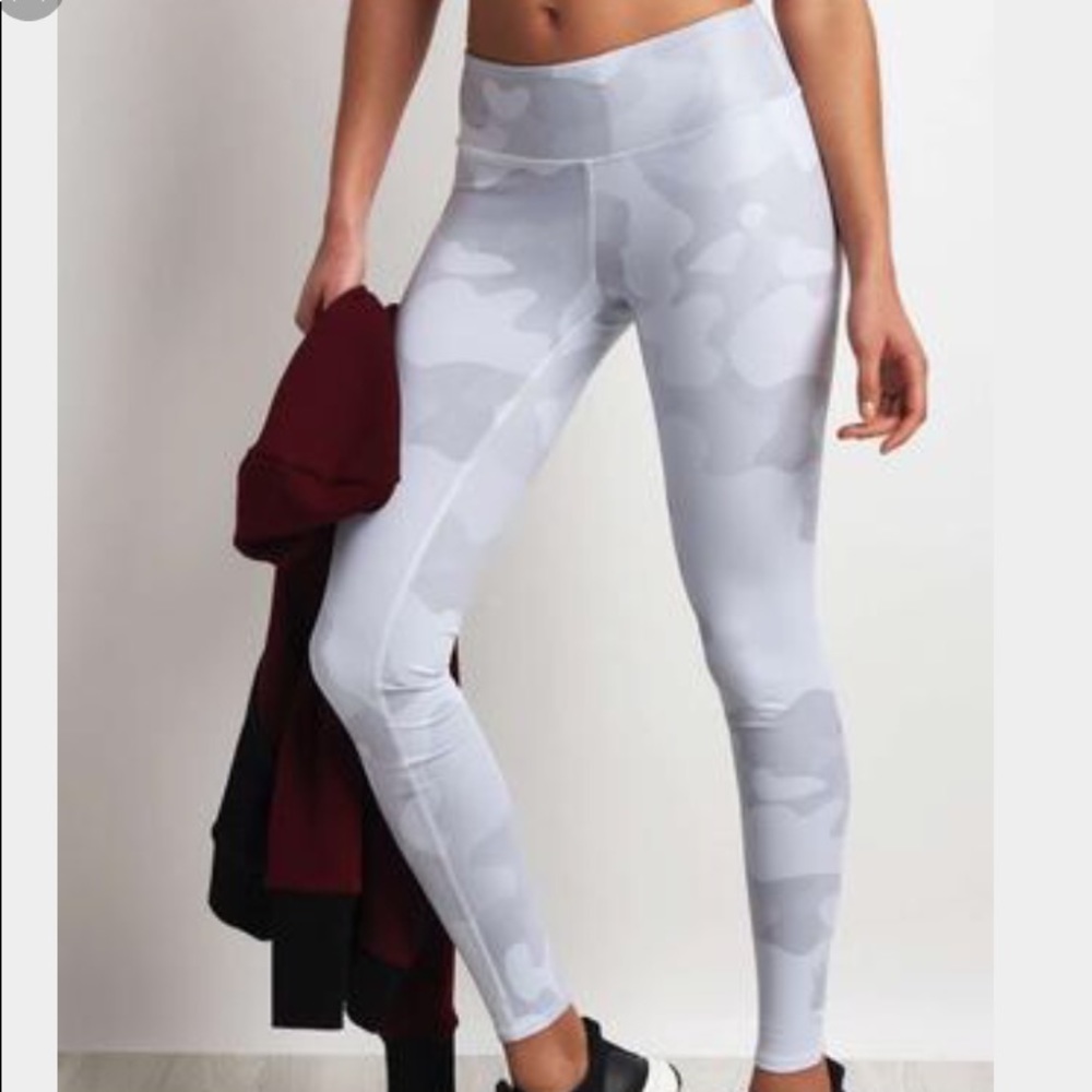 Alo Yoga High Waist Airbrush Camo Leggings S