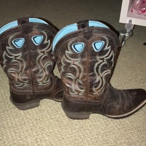 Blue and brown ariat cowboy boots