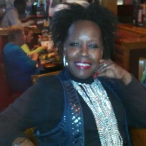 Meet your Posher, Irene