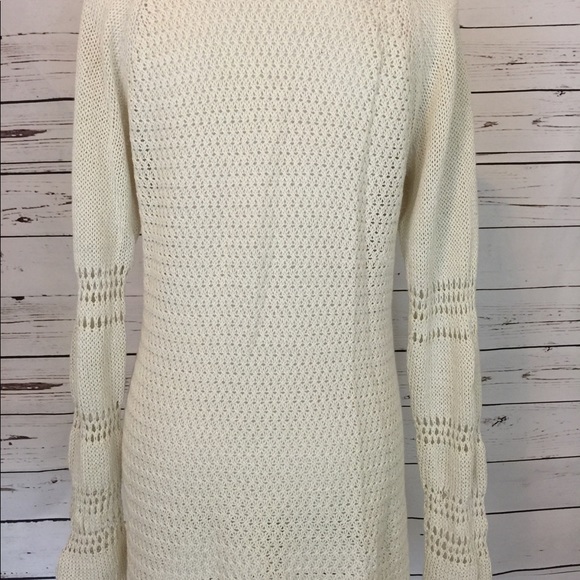 Tommy Bahama ivory Sweater - Picture 3 of 6