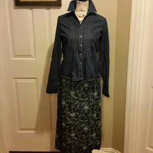 LAURA ASHLEY  Floral Print Denim Skirt