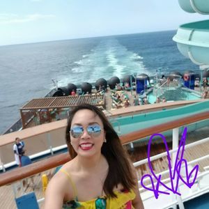 Meet your Posher, Elizabeth