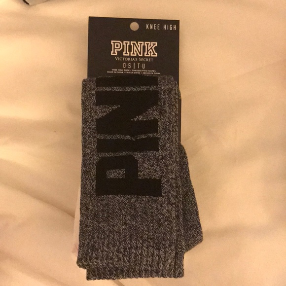 PINK Victoria's Secret Accessories - PINK socks NWT