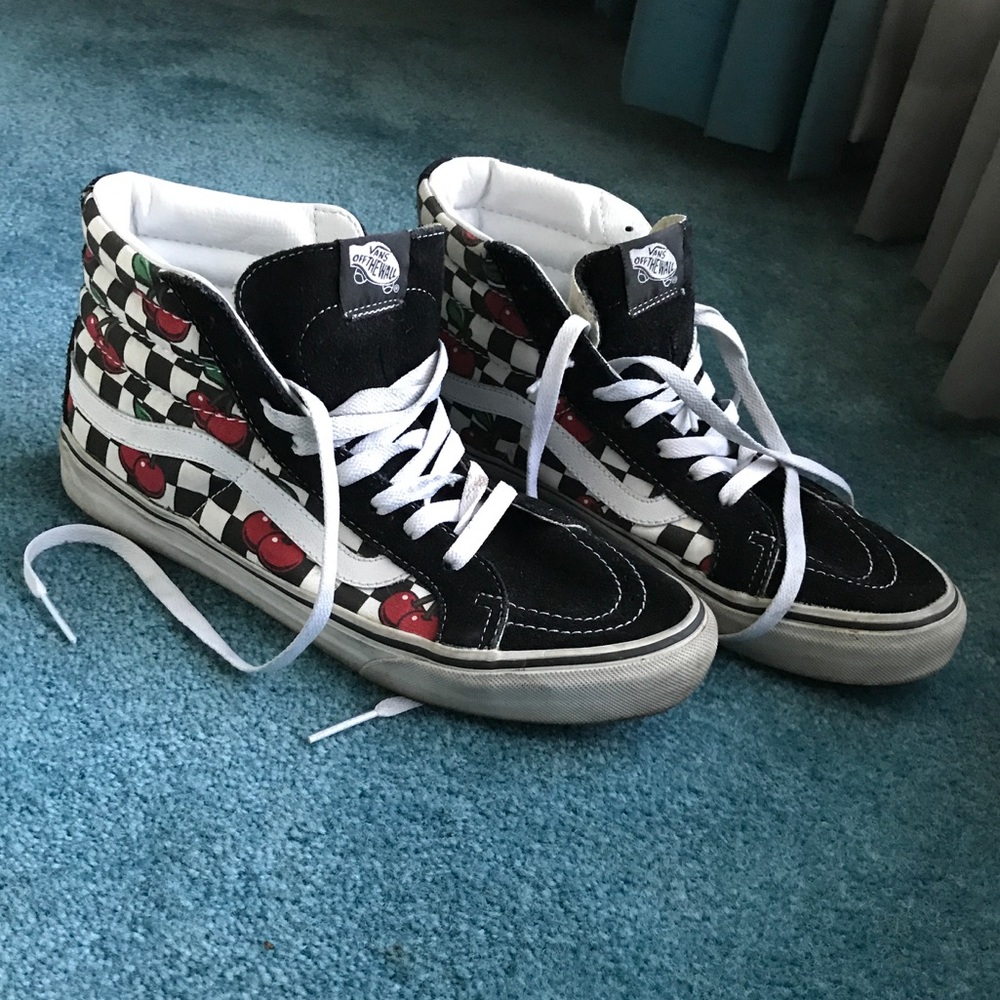 Vans cherry checkers 🍒 sk8-hi slim
