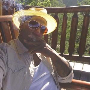 Meet your Posher, Mitchell