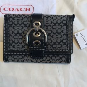 Signature C Coach Wallet