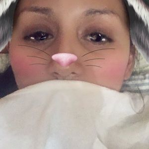 Meet your Posher, Lucy