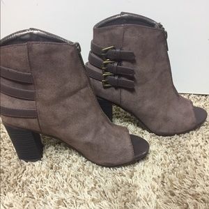 Micheal Antonio peep toe booties!