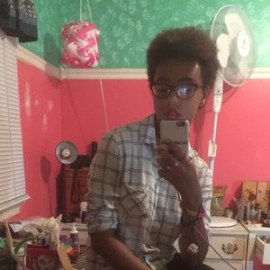 Meet your Posher, Jenna