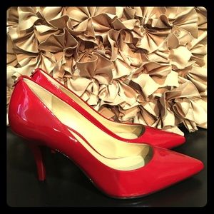 Brand New Michael Kors red patent leather pumps!!!