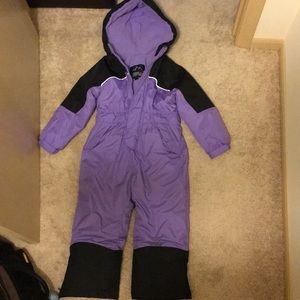 New without tags girls snowsuit