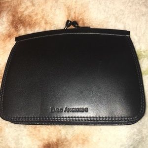 ❤️FINAL PRICE ❤️Enzo Angiolini Leather Purse