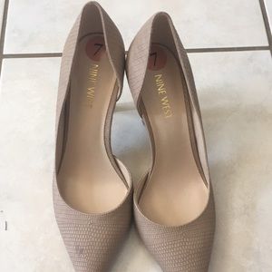 Nine West Nude Pumps New Never Worn