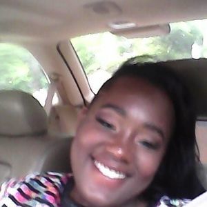 Meet your Posher, Brianna