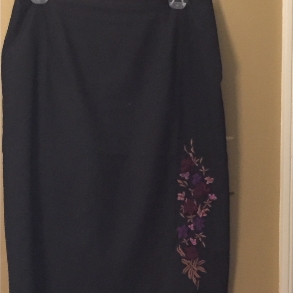 Black pencil skirt