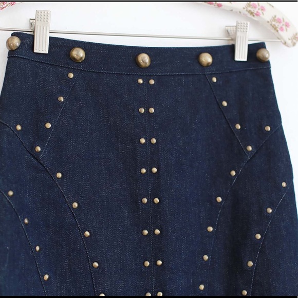 Tamara Mellon denim Studded skirt! - Picture 2 of 5