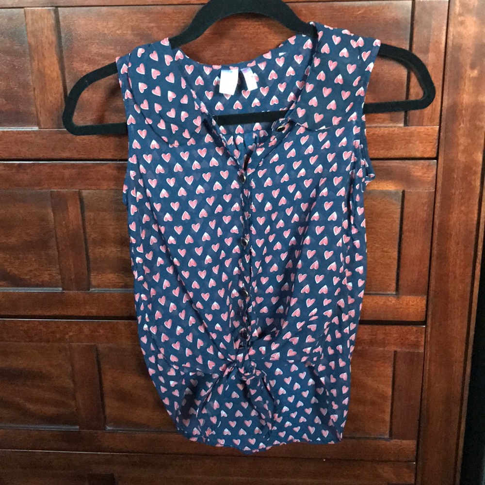 Heart Button-up Shirt - Picture 3 of 4