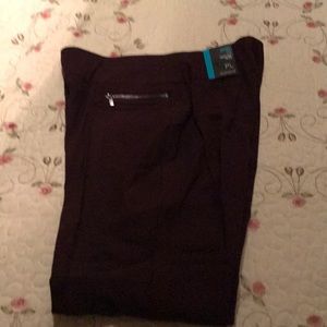 New burgundy skinny leg pants