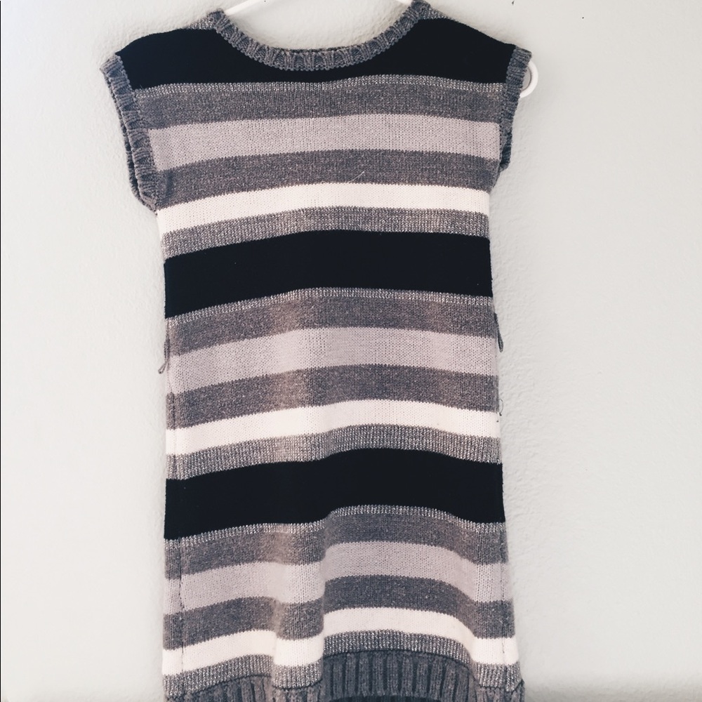 Girls knitted dress